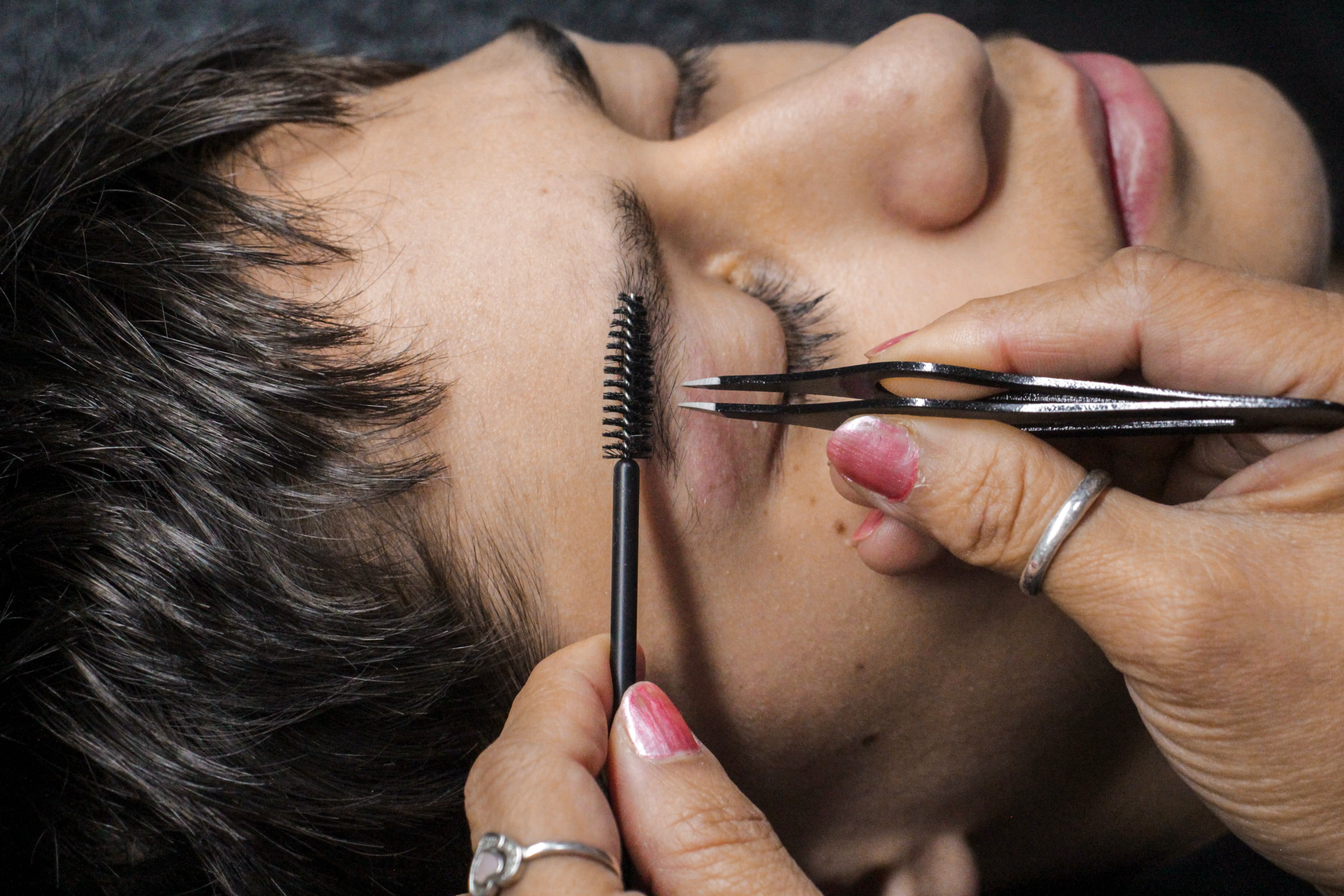 Brow grooming at Rise Medi Spa